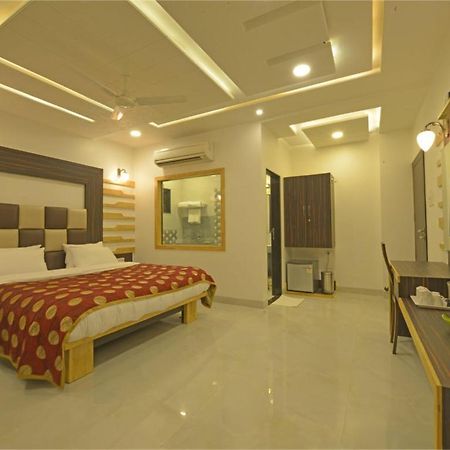 Hotel Jp International Aurangābād Esterno foto