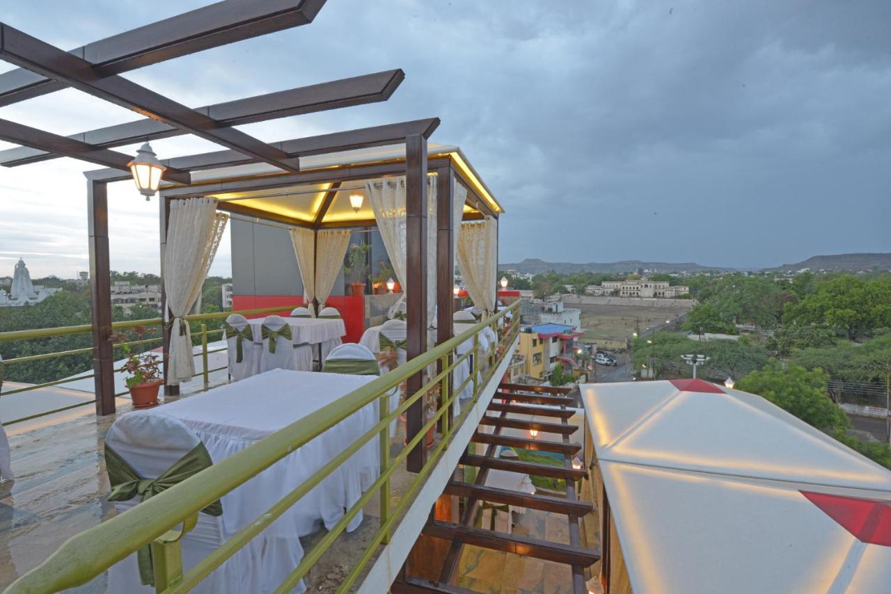 Hotel Jp International Aurangābād Esterno foto