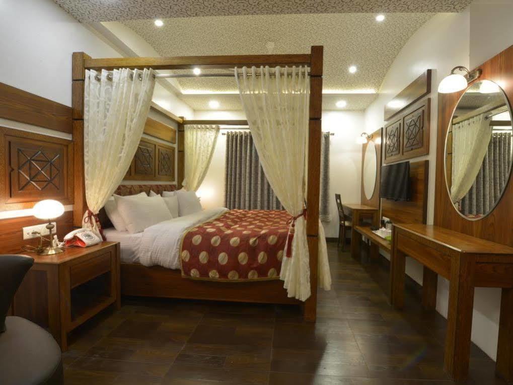 Hotel Jp International Aurangābād Esterno foto